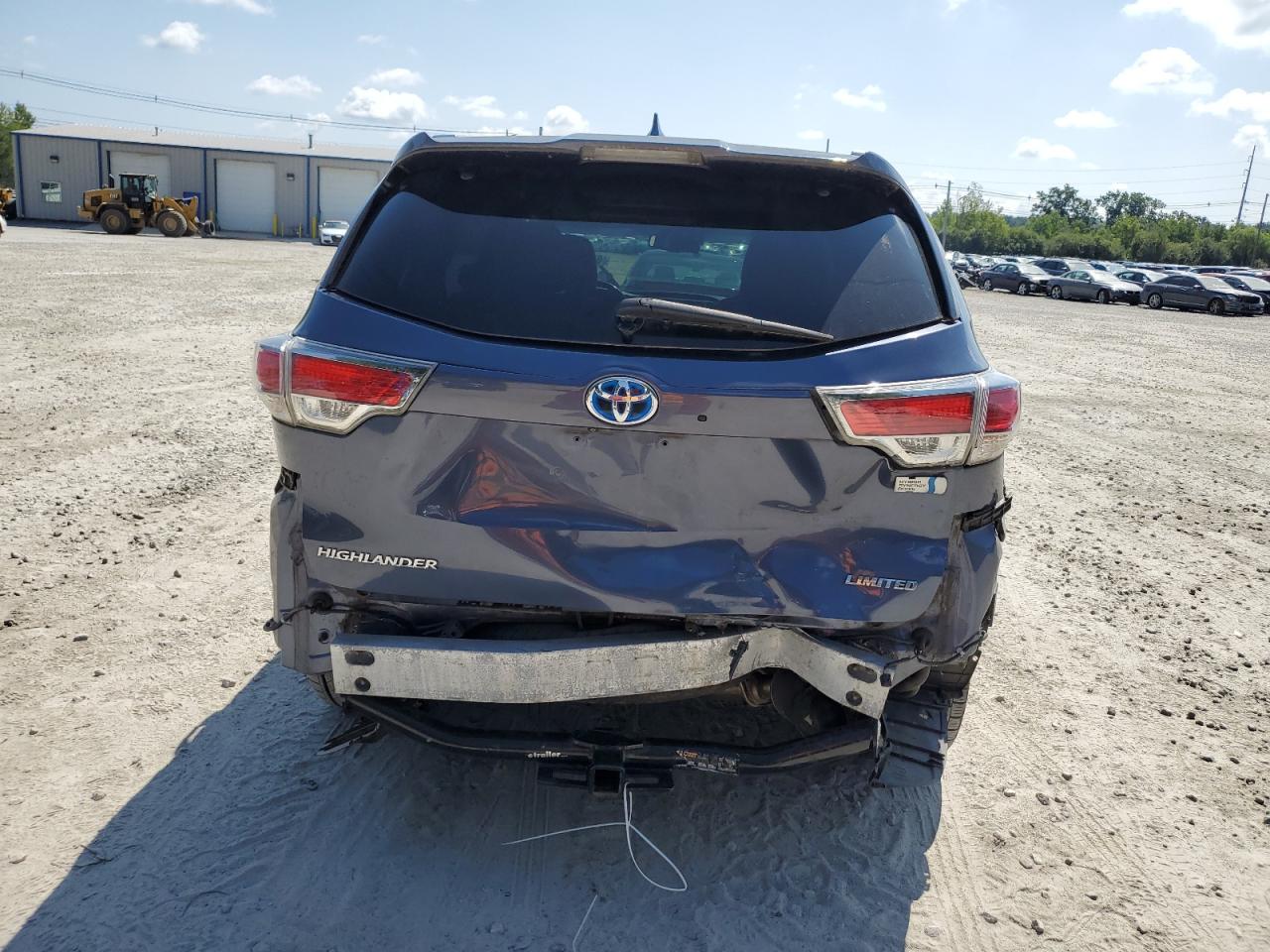 Lot #2860211193 2015 TOYOTA HIGHLANDER