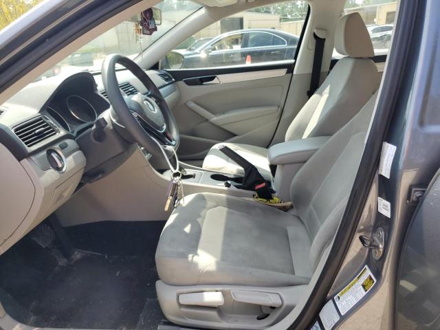 2016 VOLKSWAGEN PASSAT S - 1VWAT7A35GC052517