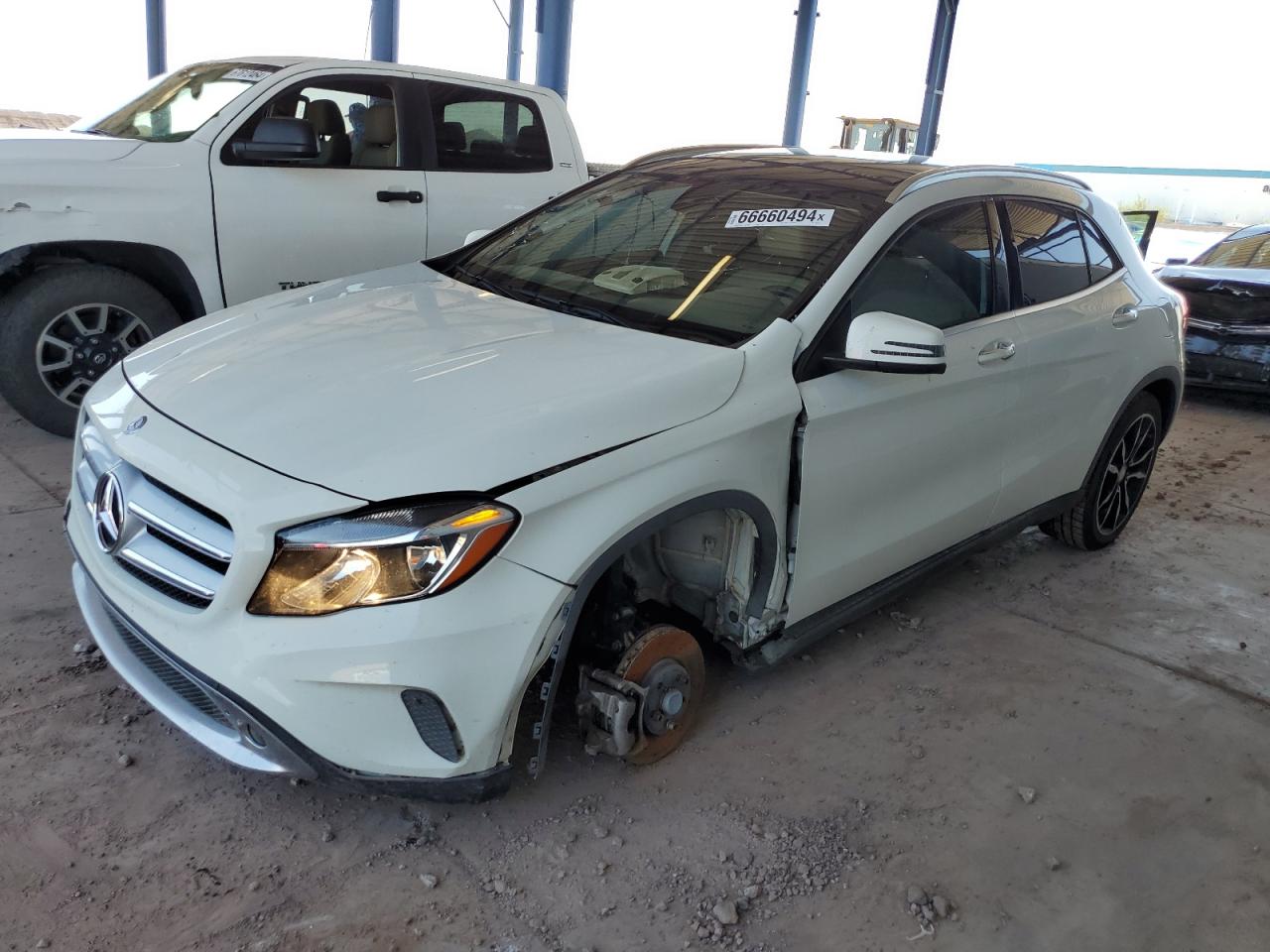  Salvage Mercedes-Benz GLA