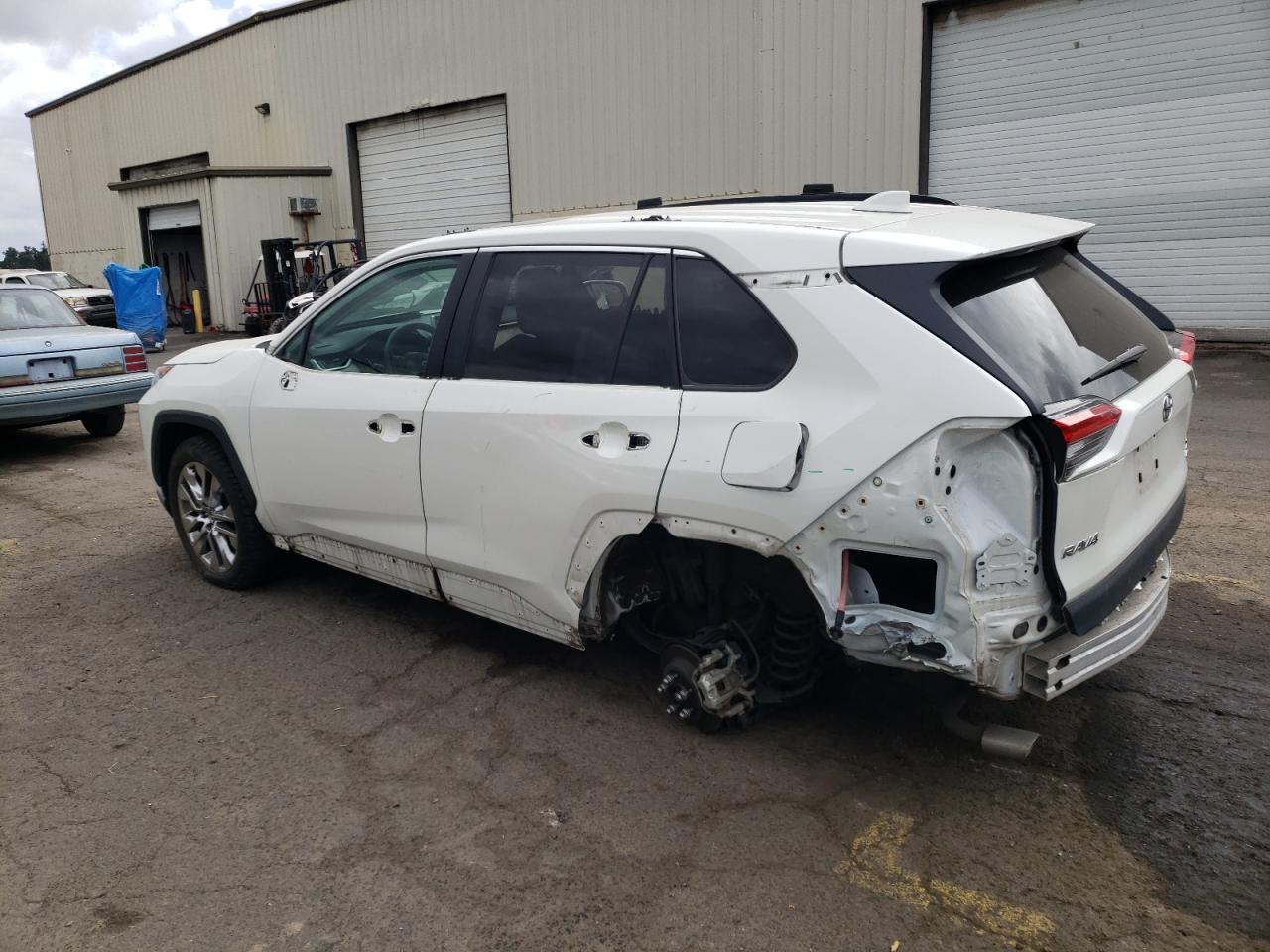 Lot #2893289663 2021 TOYOTA RAV4 XLE P