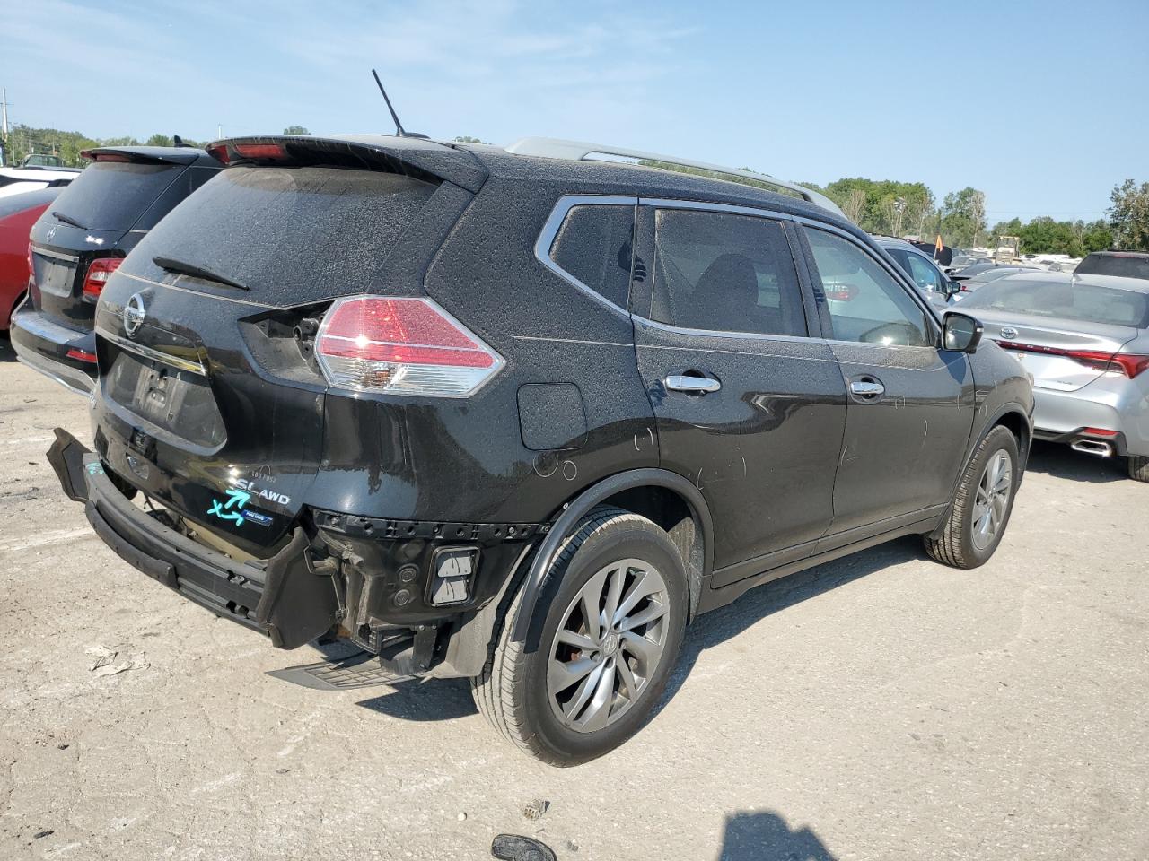 Lot #2756432601 2014 NISSAN ROGUE S