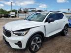 VOLVO XC40 CORE снимка