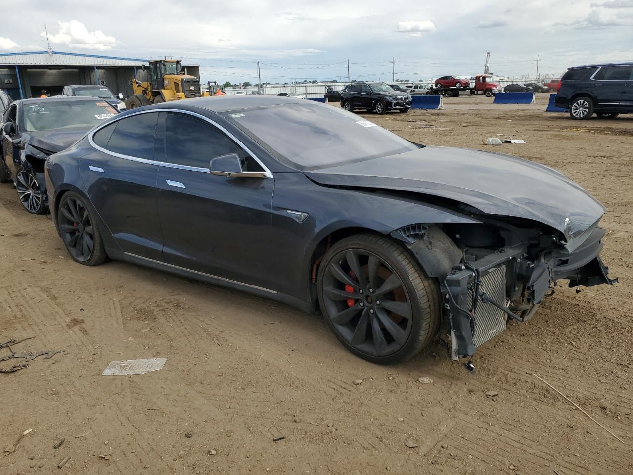 Lot #2791312754 2015 TESLA MODEL S