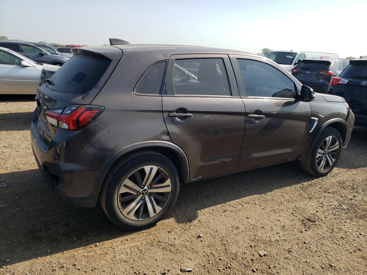 Lot #2765631585 2020 MITSUBISHI OUTLANDER