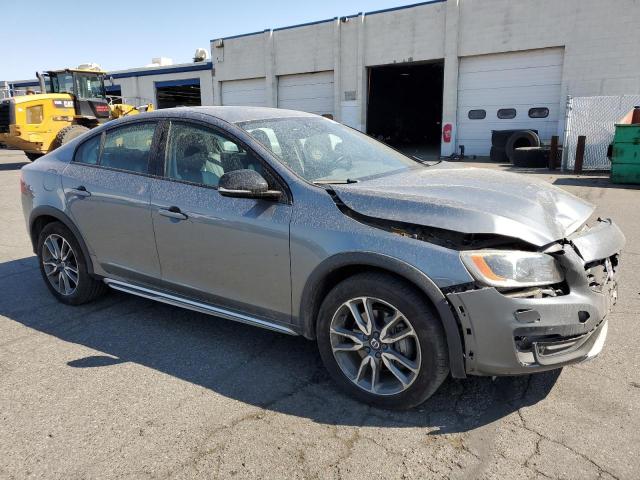 2017 VOLVO S60 CROSS YV440MUM4H2004619