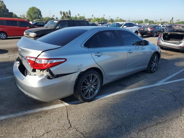 VIN 4T4BF1FKXGR555483 2016 Toyota Camry, LE no.3