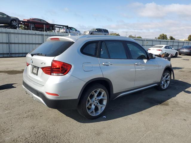 VIN WBAVM1C58FV497766 2015 BMW X1, Sdrive28I no.3