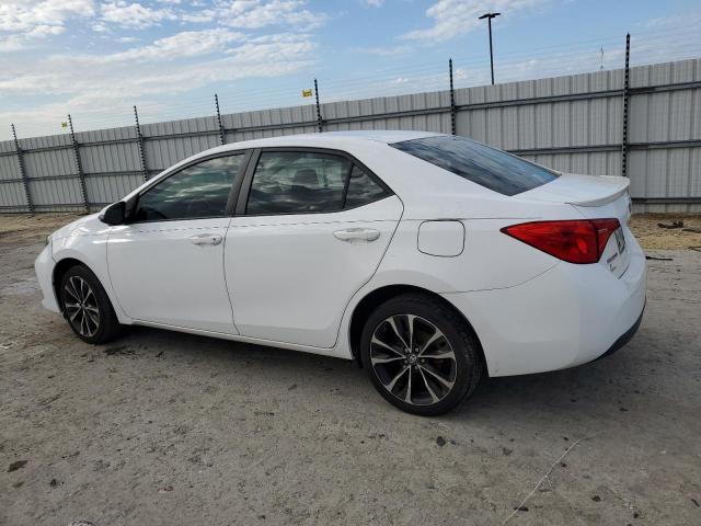 VIN 2T1BURHE5HC815460 2017 Toyota Corolla, L no.2