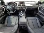 BMW 320 I photo