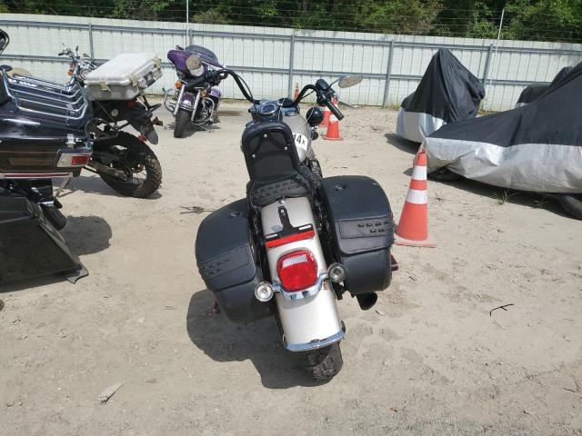 2018 HARLEY-DAVIDSON FLHCS HERI - 1HD1YBK18JC083853