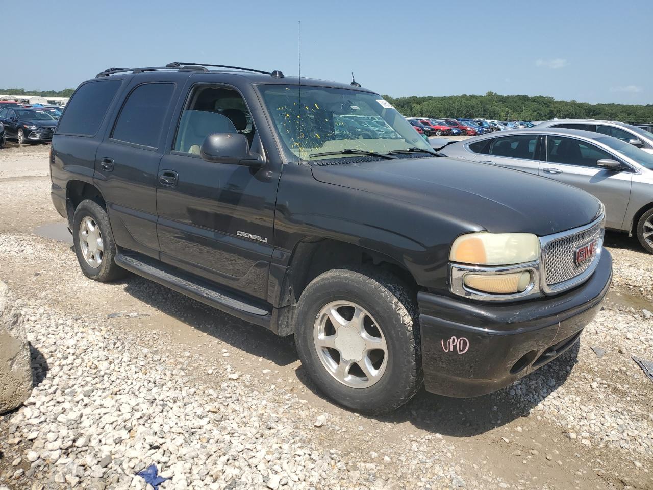 Lot #2889048295 2004 GMC YUKON DENA