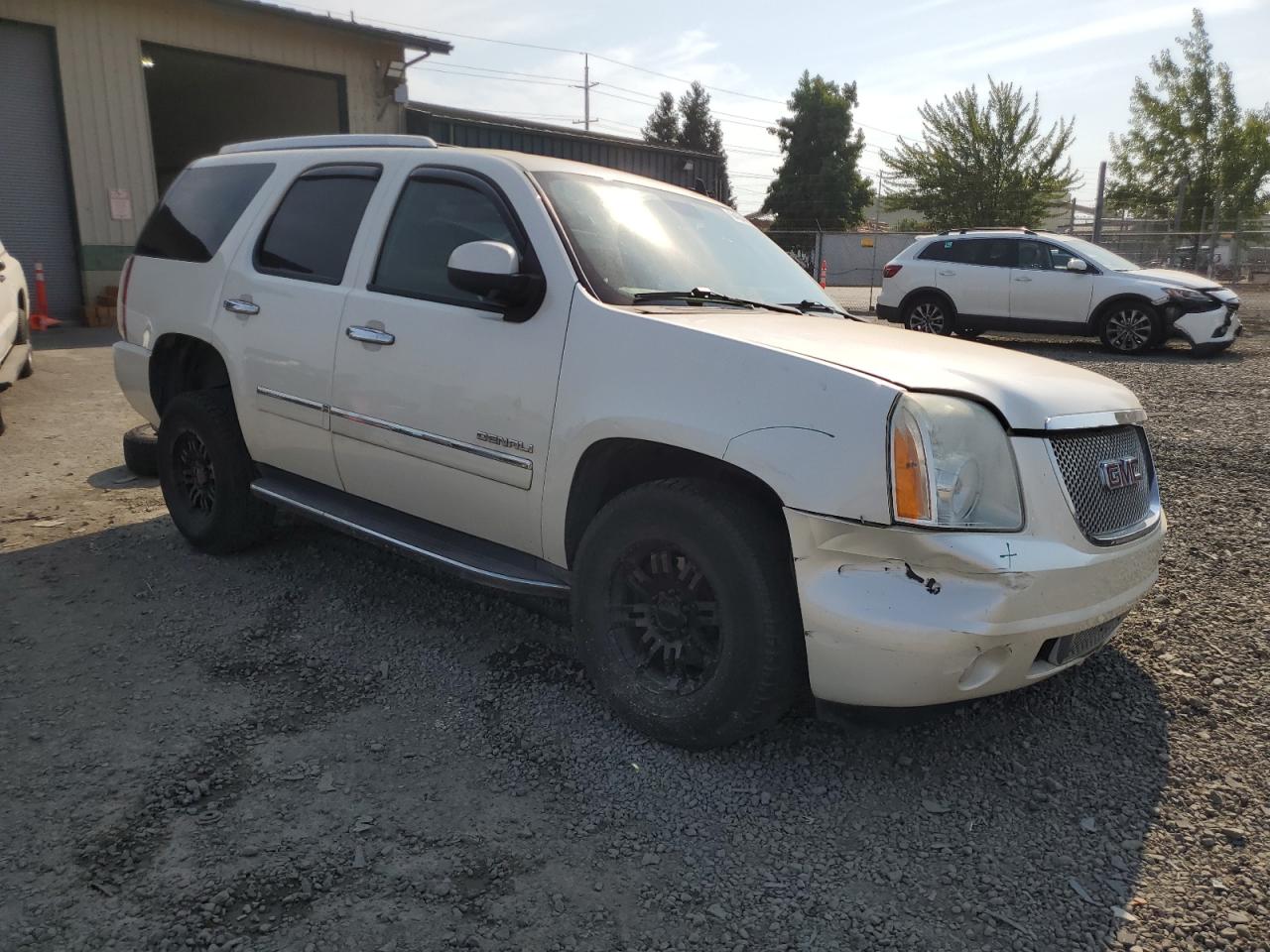 Lot #2806374774 2011 GMC YUKON DENA