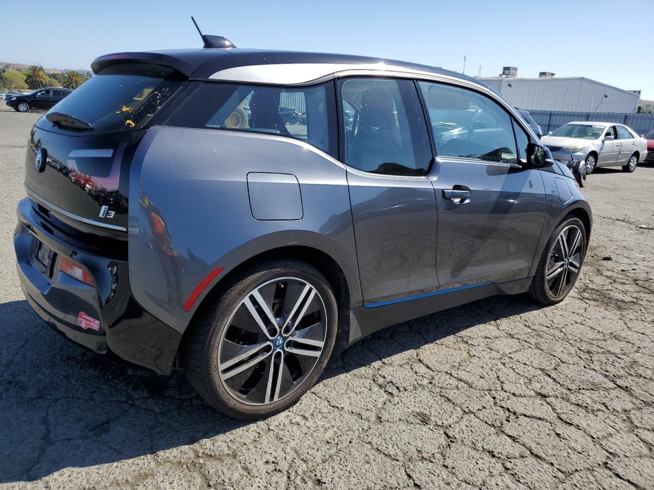 Lot #3023113126 2018 BMW I3 REX