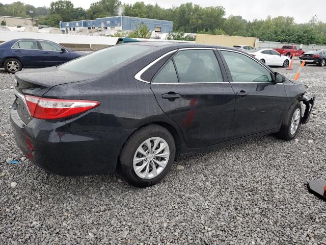 VIN 4T1BF1FK9HU737588 2017 TOYOTA CAMRY no.3