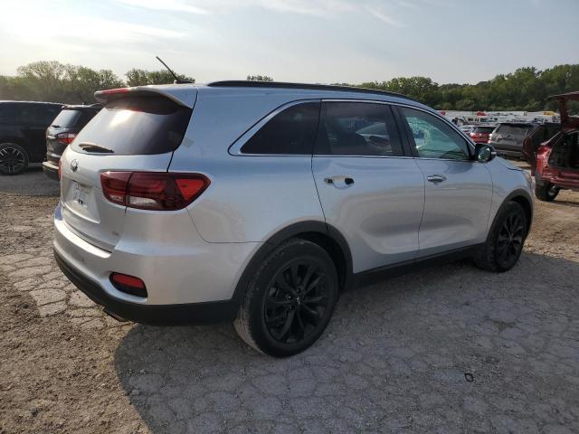 2019 KIA SORENTO LX - 5XYPG4A58KG590697