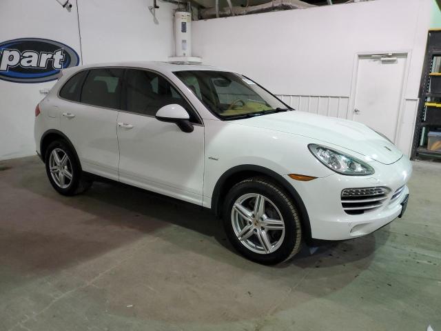 VIN WP1AF2A28ELA40796 2014 Porsche Cayenne no.4