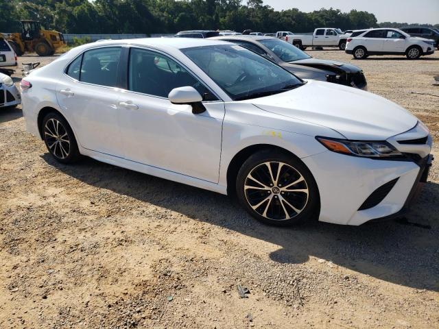 2019 TOYOTA CAMRY L/LE 4T1B11HK2KU729416