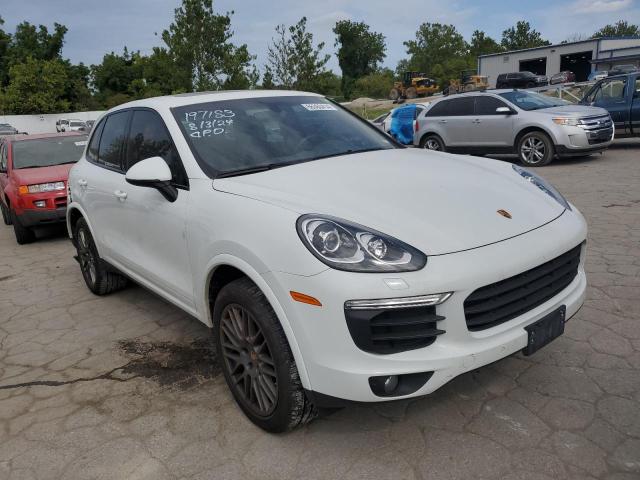 VIN WP1AA2A21HKA85619 2017 Porsche Cayenne no.4