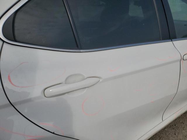 2019 TOYOTA CAMRY L - 4T1B11HK6KU764654