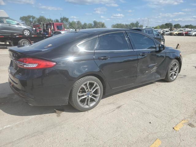 VIN 3FA6P0H77HR163852 2017 Ford Fusion, SE no.3