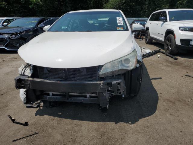 VIN 4T4BF1FK4FR493917 2015 Toyota Camry, LE no.5