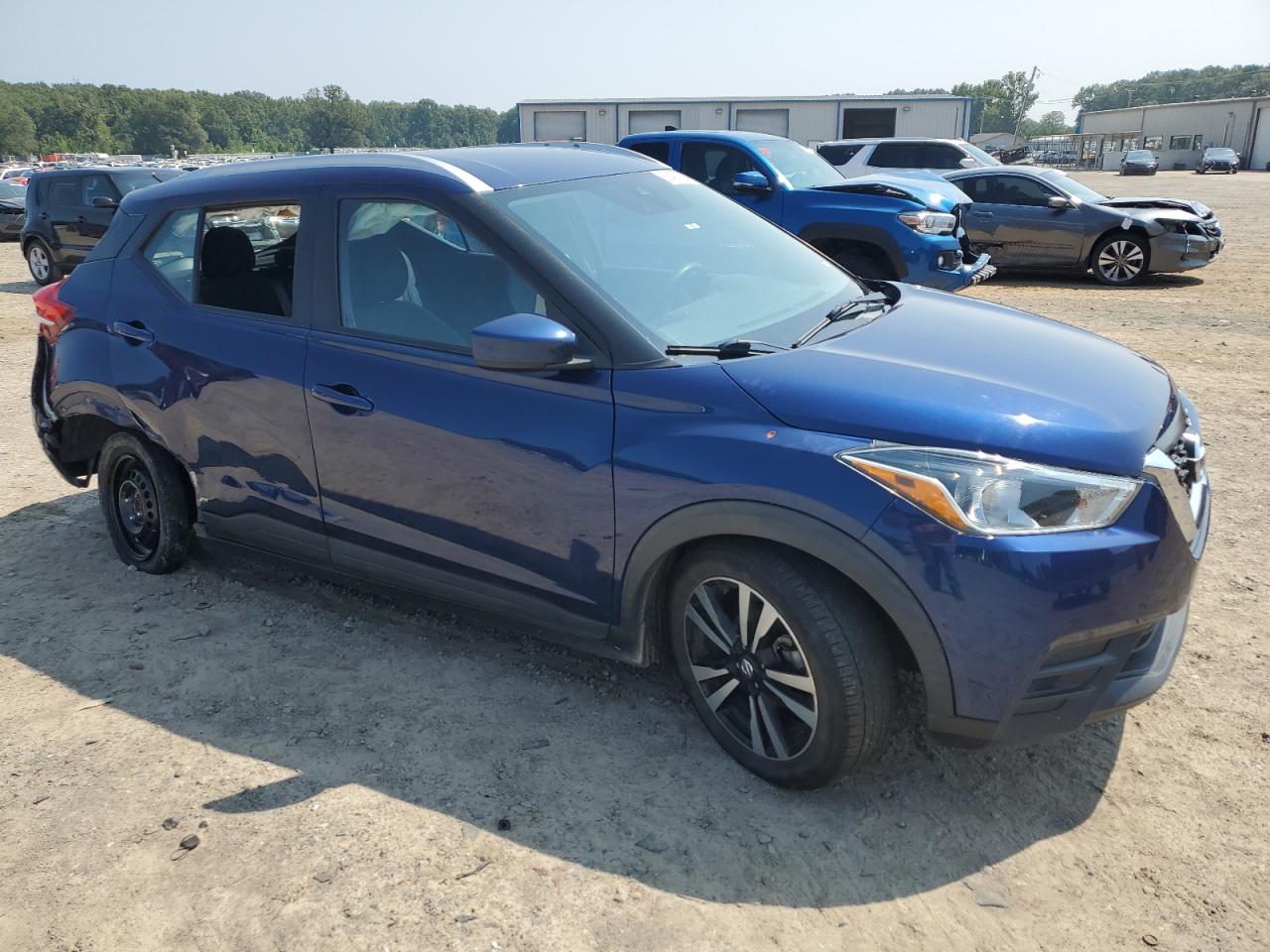 Lot #2955236501 2020 NISSAN KICKS SV