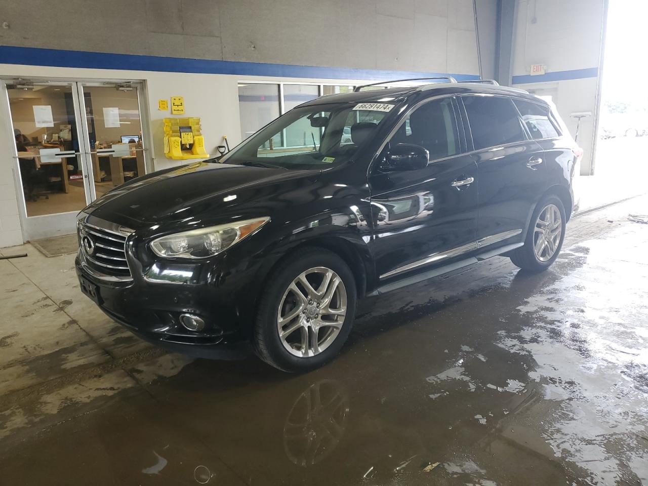 Infiniti JX35 2013 Wagon body style