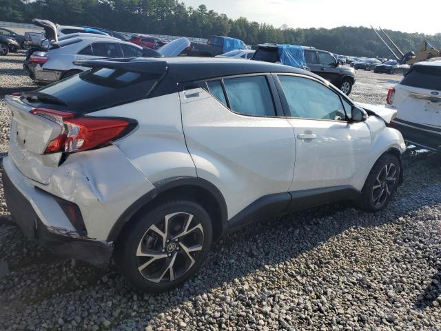 TOYOTA C-HR XLE 2020 white  gas NMTKHMBX5LR108763 photo #4