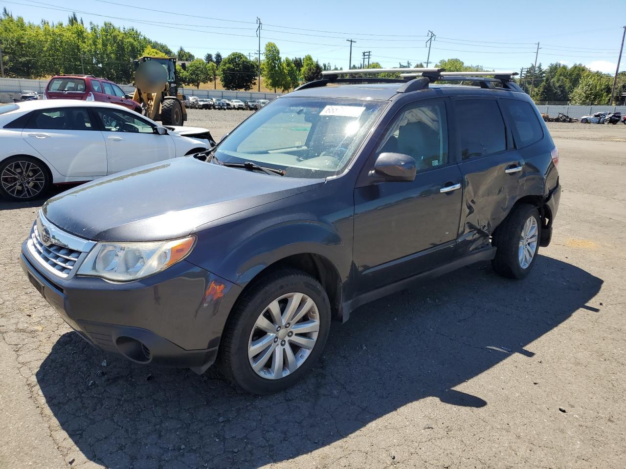 Subaru Forester 2011 Wagon body