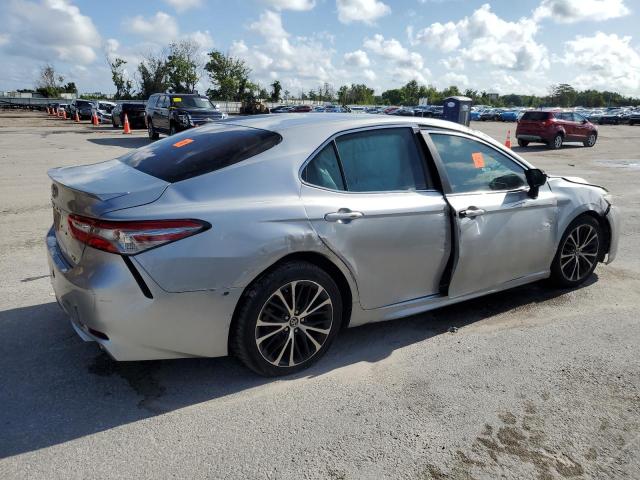 VIN 4T1B11HK5JU026116 2018 Toyota Camry, L no.3