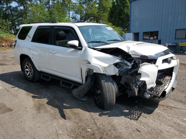 VIN JTEBU5JR5K5629097 2019 Toyota 4runner, SR5 no.4