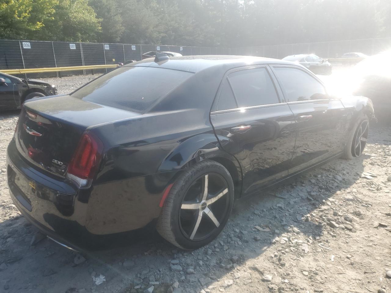 Lot #2962484014 2019 CHRYSLER 300 S