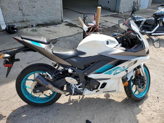 2024 YAMAHA YZFR3 A #3027103789