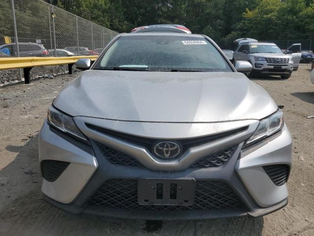 VIN 4T1B11HK5JU020333 2018 Toyota Camry, L no.5