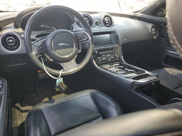 VIN SAJWA1CZ1F8V85030 2015 Jaguar XJ no.8