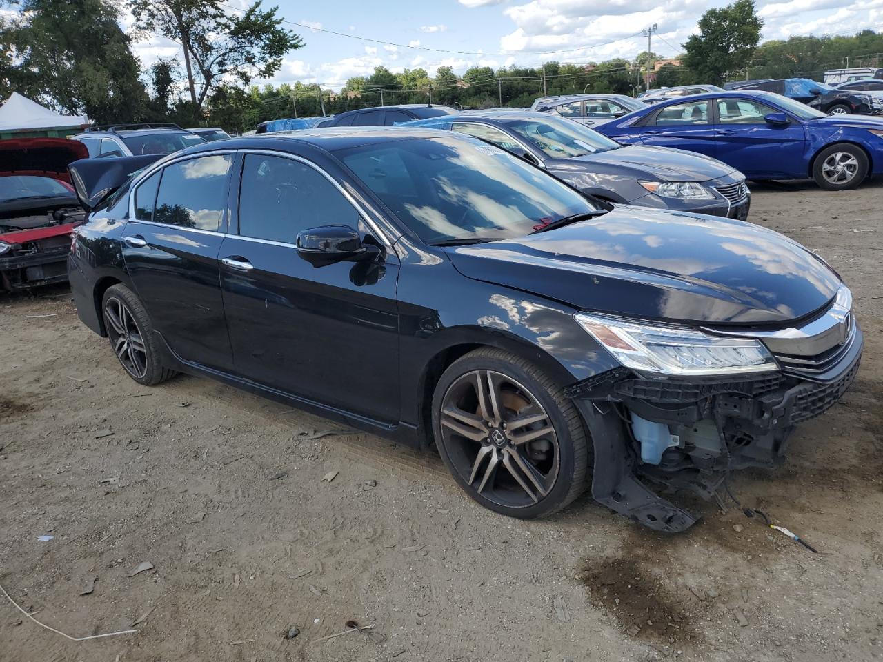 Lot #2921636117 2016 HONDA ACCORD TOU