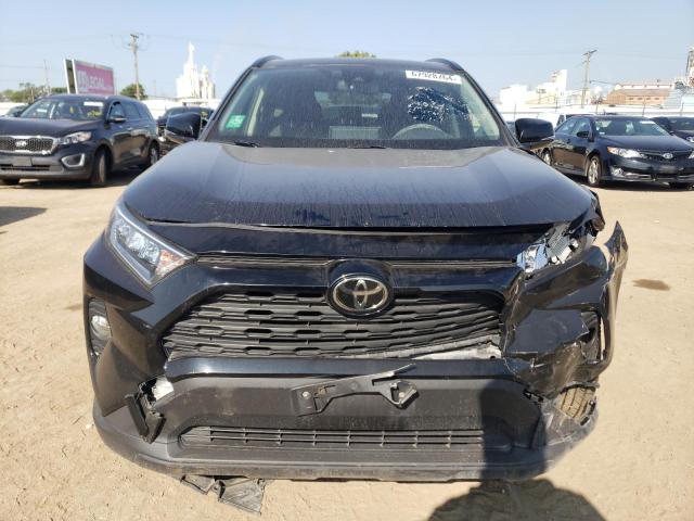 2019 TOYOTA RAV4 XLE - JTMW1RFV2KD500526