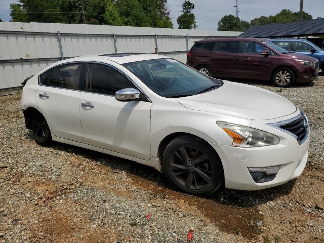 VIN 1N4AL3AP6FC224105 2015 Nissan Altima, 2.5 no.4