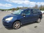 TOYOTA SIENNA photo