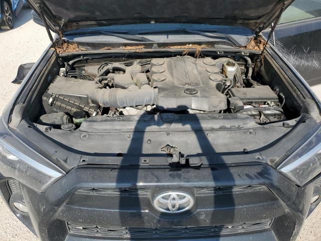 2019 TOYOTA 4RUNNER SR - JTEZU5JR0K5210671