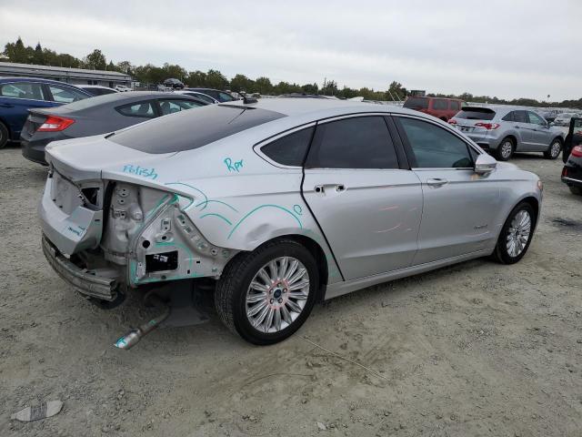 VIN 3FA6P0LU8FR183943 2015 Ford Fusion, Se Hybrid no.3