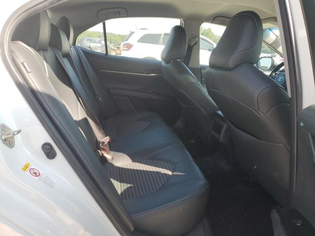 2018 TOYOTA CAMRY L - 4T1B11HK6JU614221
