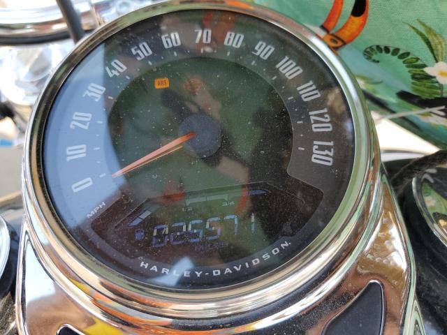 2020 HARLEY-DAVIDSON FLHC 1HD1YAJ16LB049043
