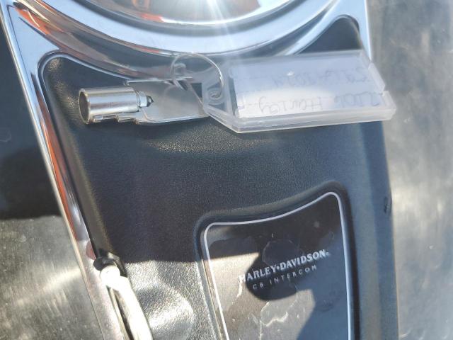 2006 HARLEY-DAVIDSON FLHTCUI 1HD1FCW126Y674406