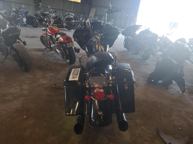 2011 HARLEY-DAVIDSON FLTRU 1HD1KGM15BB606328