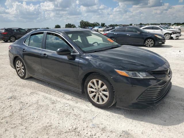 VIN 4T1B11HK8JU641436 2018 Toyota Camry, L no.4