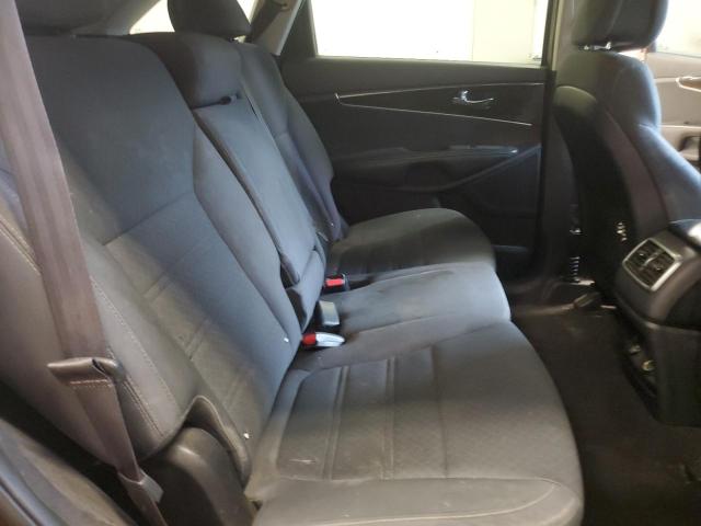 2016 KIA SORENTO LX - 5XYPGDA57GG059580