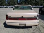 LINCOLN TOWN CAR C photo