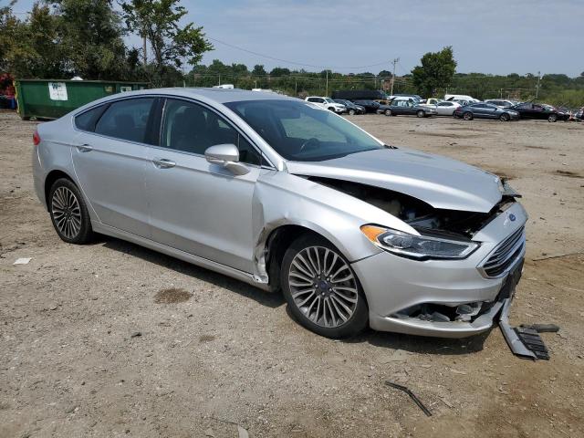 VIN 3FA6P0T97JR112687 2018 Ford Fusion, SE no.4