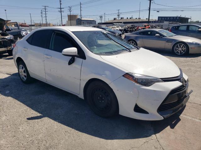 VIN 5YFBURHE0JP818742 2018 Toyota Corolla, L no.4